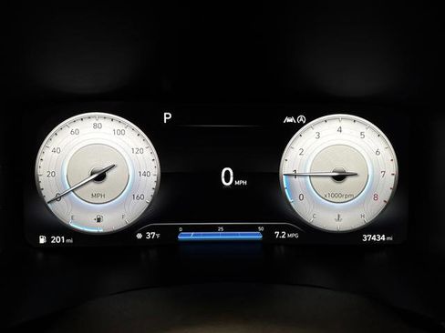 Used 2023 Hyundai Santa Fe Limited w/ Cargo Package image 19