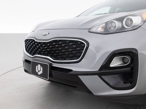 Used 2021 Kia Sportage LX AWD/4WD image 15