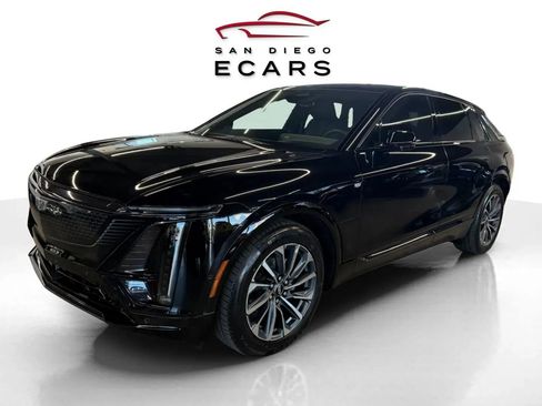 Used 2024 Cadillac Lyriq Sport image 1