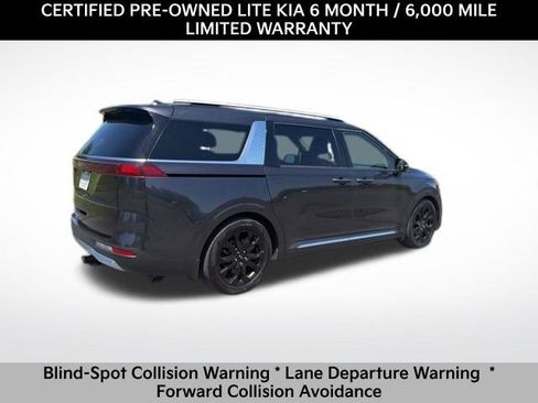 Used 2022 Kia Carnival SX Prestige FWD image 5