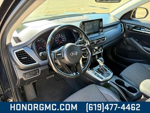 Used 2021 Kia Seltos S image 12