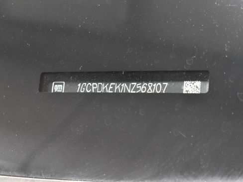 Used 2022 Chevrolet Silverado 1500 LT AWD/4WD image 33
