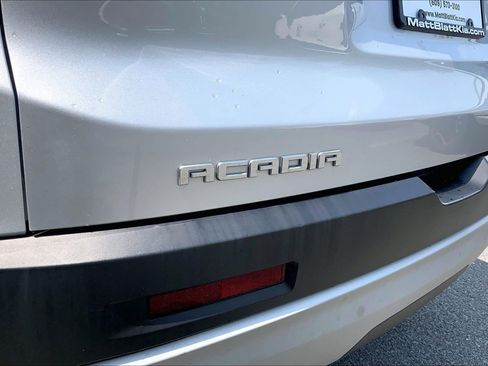 Used 2019 GMC Acadia SLE FWD image 15