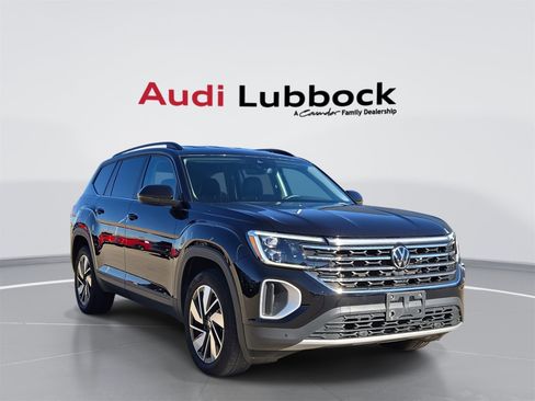 Used 2024 Volkswagen Atlas SE image 1