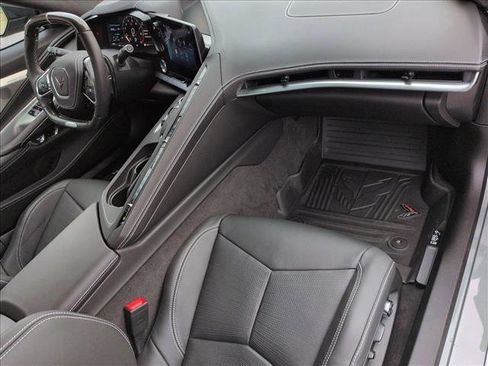 Used 2024 Chevrolet Corvette Z06 w/ Z07 Performance Package RWD image 25