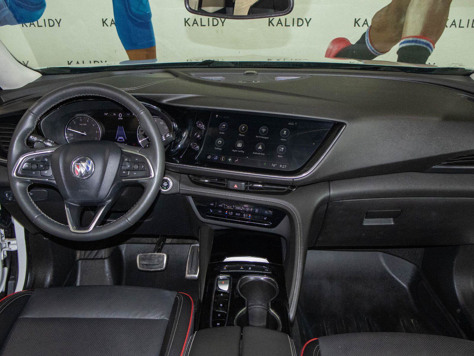 Used 2023 Buick Envision Essence w/ Sport Touring Package FWD image 3