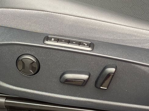 Used 2023 Volkswagen ID.4 Pro S RWD image 13