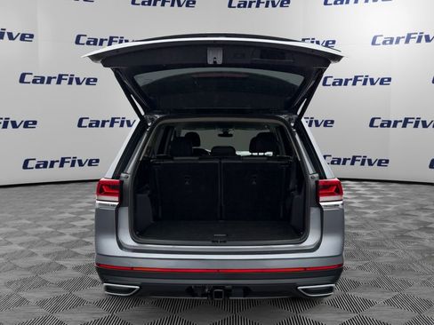 Used 2024 Volkswagen Atlas SE AWD/4WD image 11