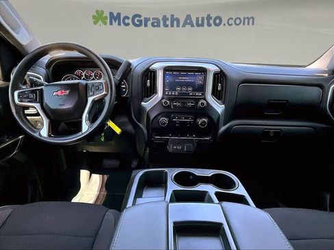 Used 2020 Chevrolet Silverado 1500 LT w/ LT Value Package AWD/4WD image 9