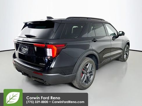 New 2026 Ford Explorer ST-Line w/ ST-Line Street Pack AWD/4WD image 7