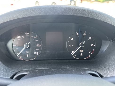Used 2025 RAM ProMaster 2500 w/ Convenience Group FWD image 12