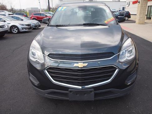 Used 2017 Chevrolet Equinox LS image 4