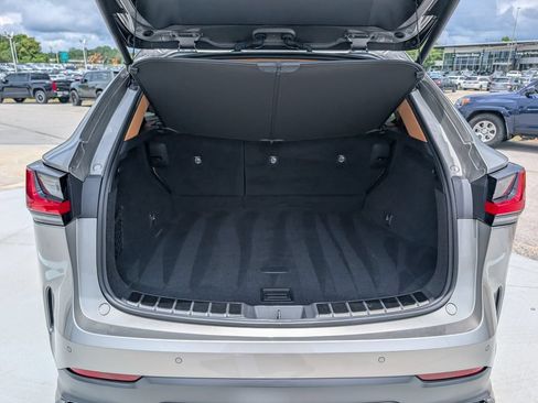 Used 2025 Lexus NX 250 FWD w/ Towing Package (2000 Lbs) image 14