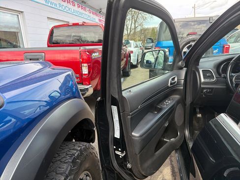 Used 2020 Jeep Grand Cherokee Limited image 12