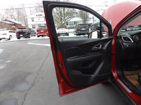 Used 2015 Buick Encore AWD image 17