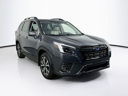 Used 2023 Subaru Forester Limited AWD/4WD image 3