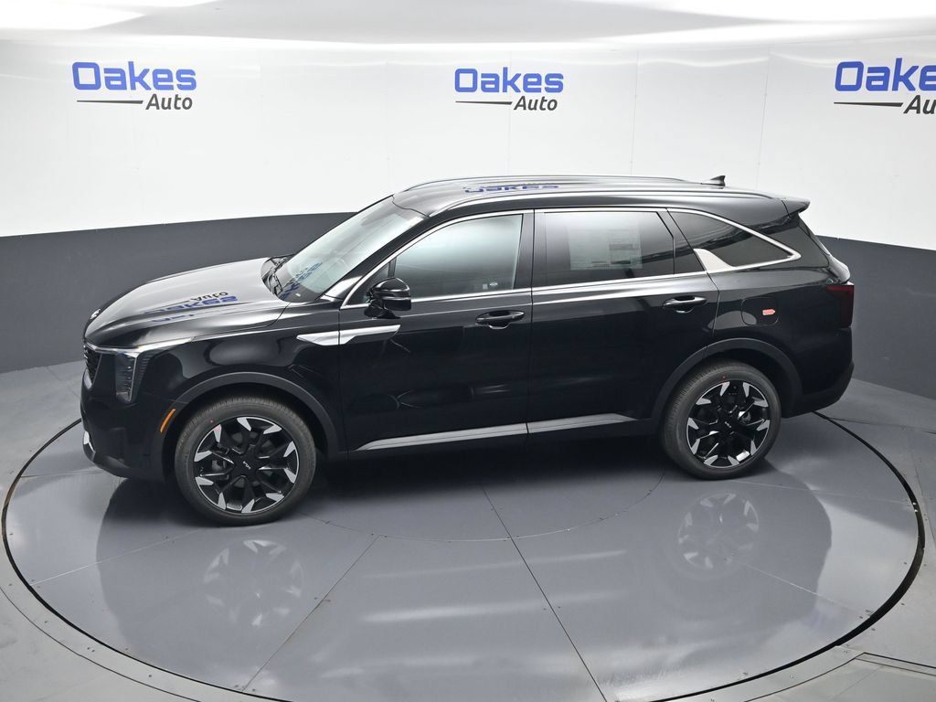 Certified 2026 Kia Sorento EX AWD/4WD image 50