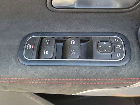 Used 2022 Mercedes-Benz CLA 250 image 16