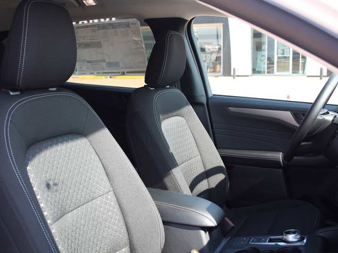 New 2026 Ford Escape Active w/ Cold Weather Package FWD image 16