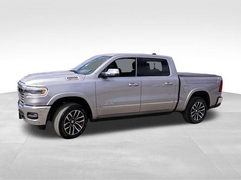 Used 2025 RAM 1500 Limited AWD/4WD image 10