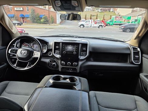 Used 2020 RAM 1500 Big Horn image 18