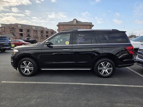 Certified 2022 Ford Expedition Limited image 7