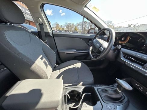 Certified 2025 Kia K4 LXS image 16
