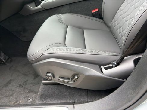 New 2026 Volvo XC90 B6 Plus w/ Protection Package Premier image 11