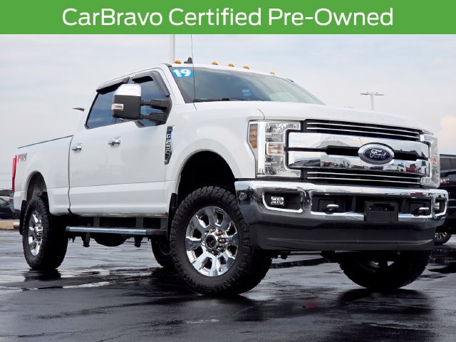 Used 2019 Ford F250 Lariat w/ Chrome Package AWD/4WD image 2