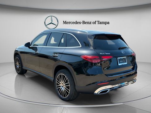 Certified 2025 Mercedes-Benz GLC 300 4MATIC image 2