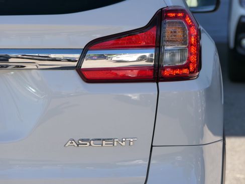 Certified 2022 Subaru Ascent Premium w/ Convenience Package image 5