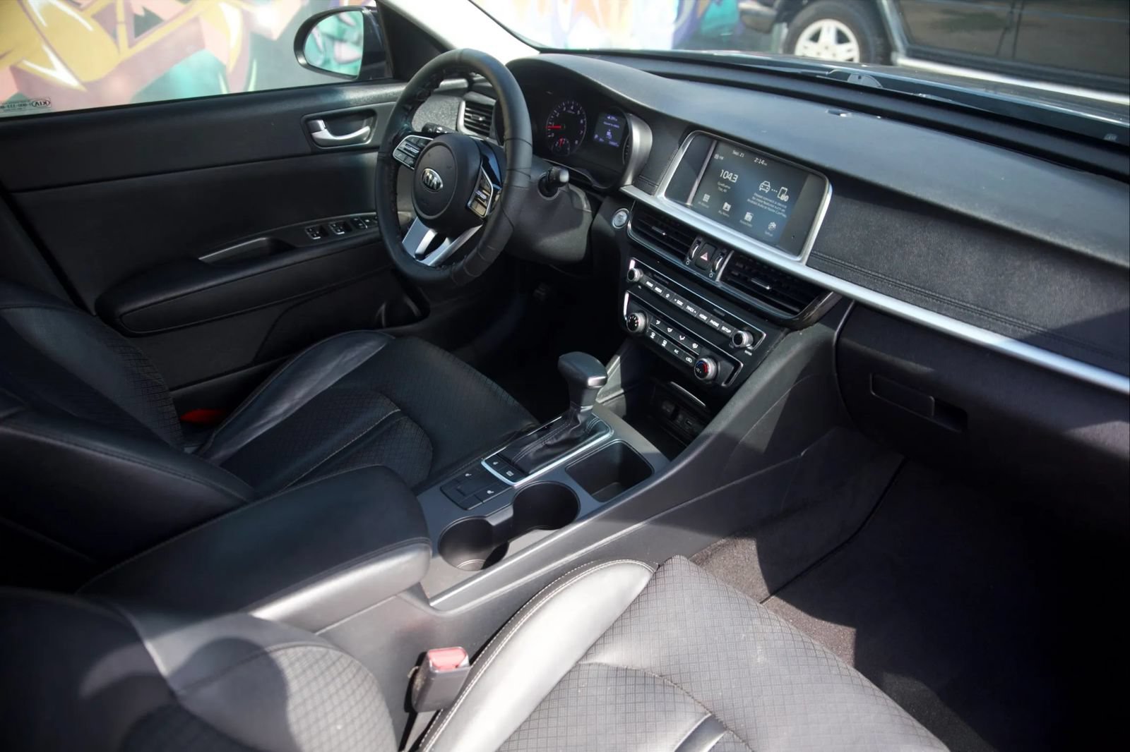 Used 2020 Kia Optima SE FWD image 20