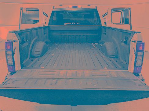 Certified 2022 Ford F350 XLT w/ XLT Premium Package AWD/4WD image 7