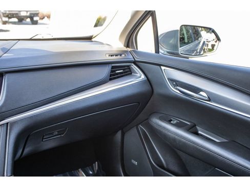 Used 2019 Cadillac XT5 Luxury AWD/4WD image 49