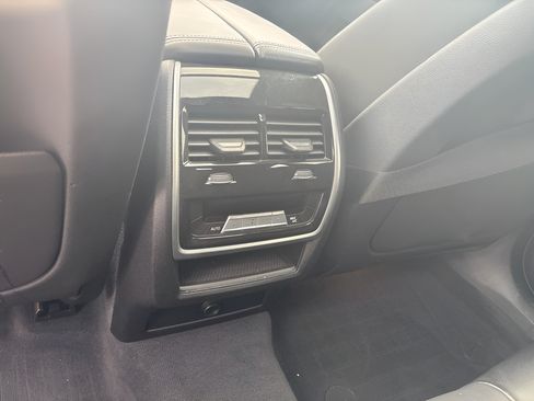Used 2021 BMW X6 xDrive40i w/ Premium Package 2 AWD/4WD image 14