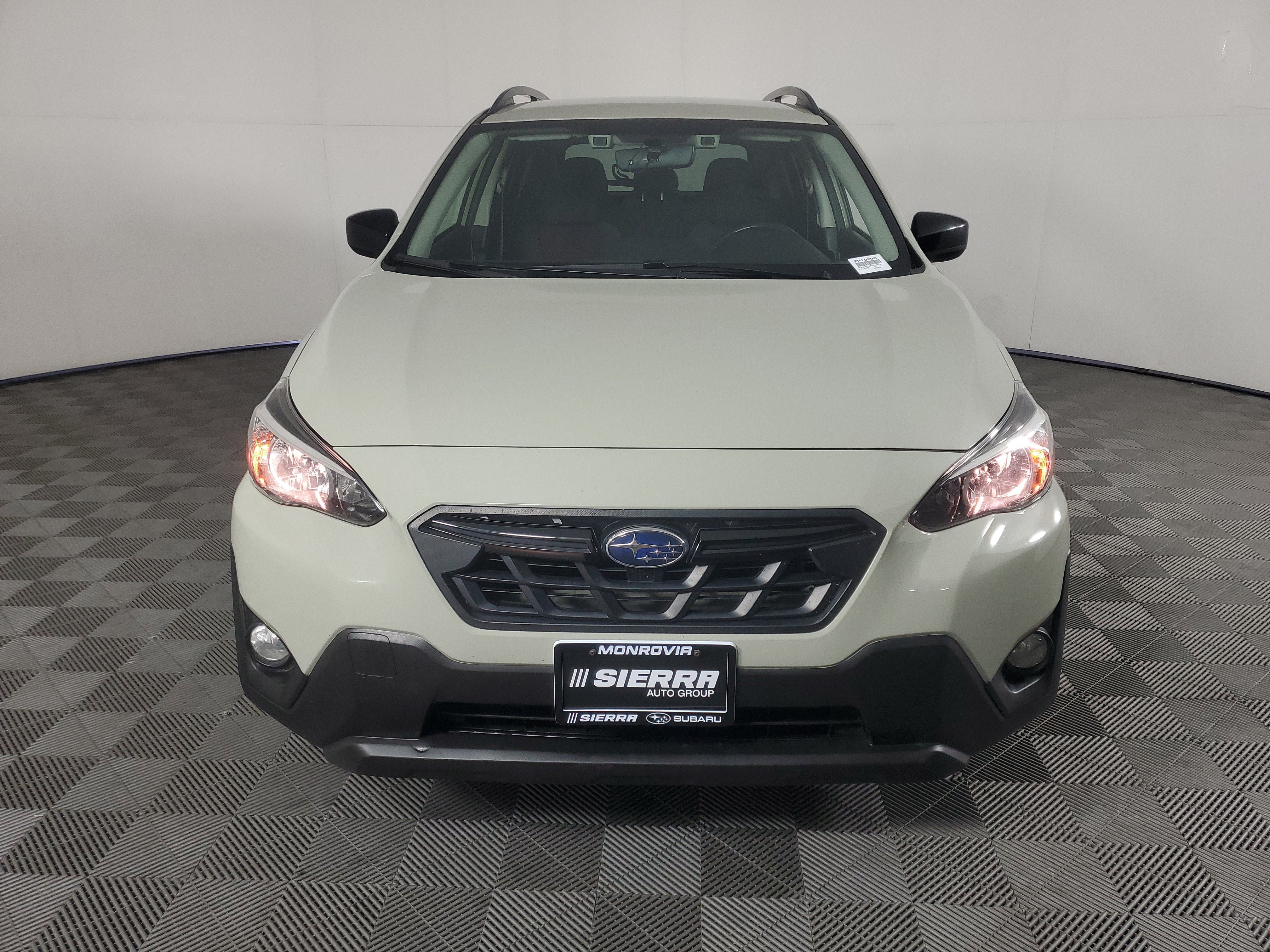 Used 2023 Subaru Crosstrek 2.0i Premium w/ Popular Package #3 AWD/4WD image 9