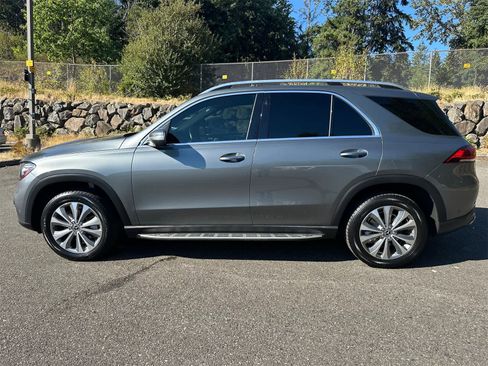 Used 2021 Mercedes-Benz GLE 350 4MATIC image 2