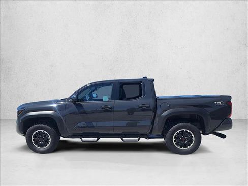 Used 2025 Toyota Tacoma TRD Off-Road AWD/4WD image 8