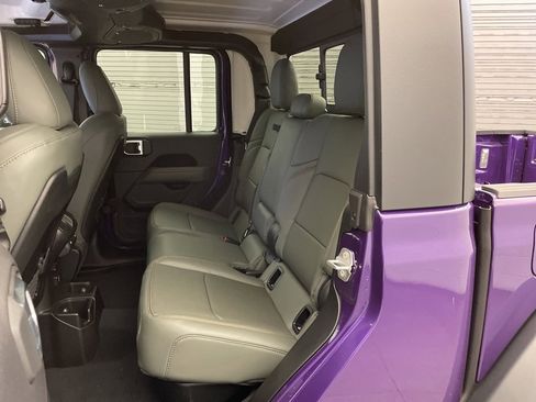 New 2026 Jeep Gladiator Mojave image 16