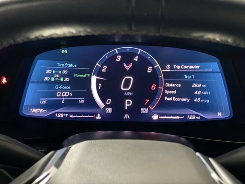 Used 2021 Chevrolet Corvette Stingray Coupe w/ Z51 Performance Package RWD image 17