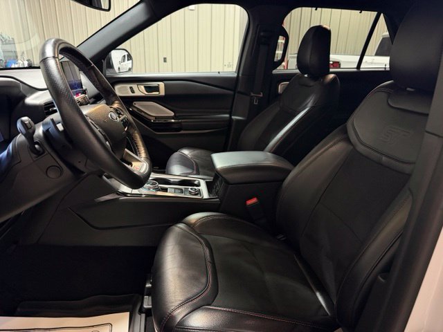 Used 2023 Ford Explorer ST w/ Technology Package AWD/4WD image 14