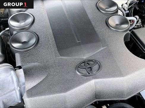Certified 2024 Toyota 4Runner TRD Off-Road Premium w/ Off Road Premium Plus Package AWD/4WD image 31