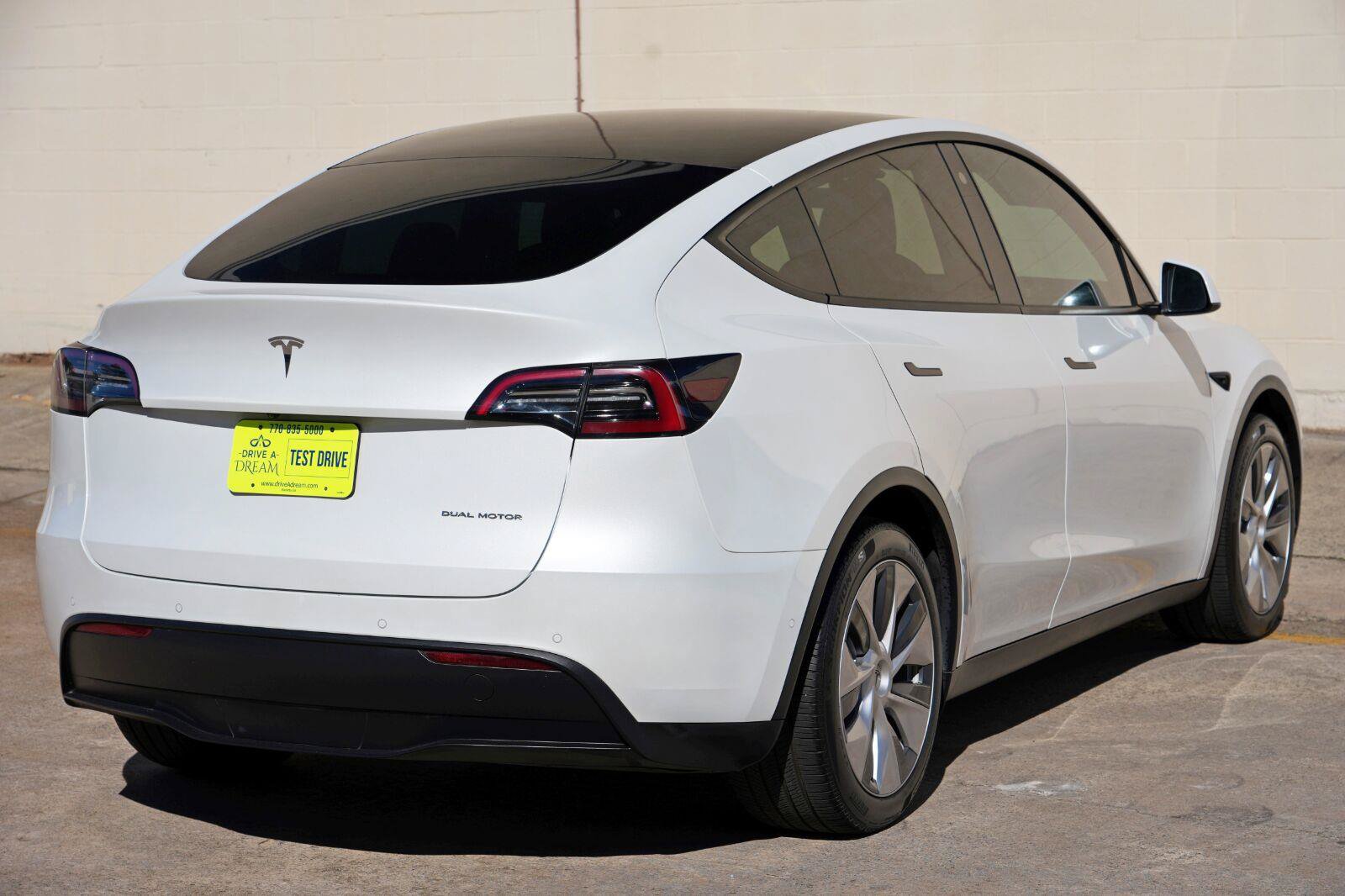 Used 2021 Tesla Model Y Long Range AWD/4WD image 51