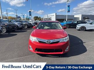 Used 2014 Toyota Camry XLE video 2