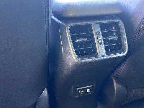 Used 2019 Lexus UX 200 w/ Premium Package FWD image 17