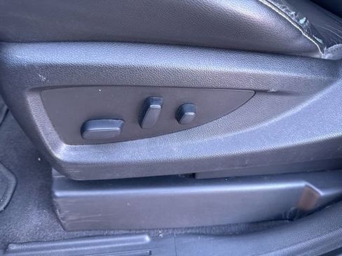 Used 2018 GMC Sierra 1500 SLT w/ SLT Premium Package image 13