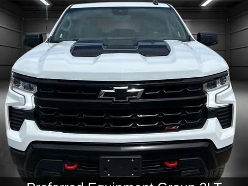 Used 2025 Chevrolet Silverado 1500 LT Trail Boss w/ Protection Package image 3