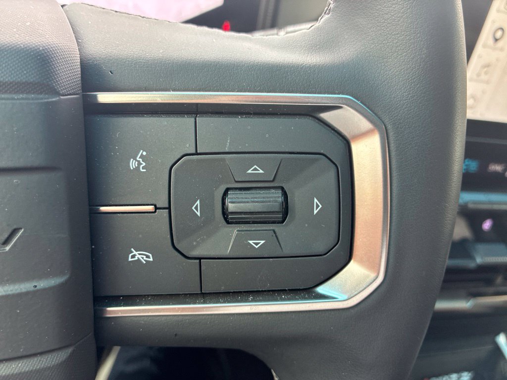 Used 2025 GMC Hummer EV 3X w/ LPO, Sport Package AWD/4WD image 9