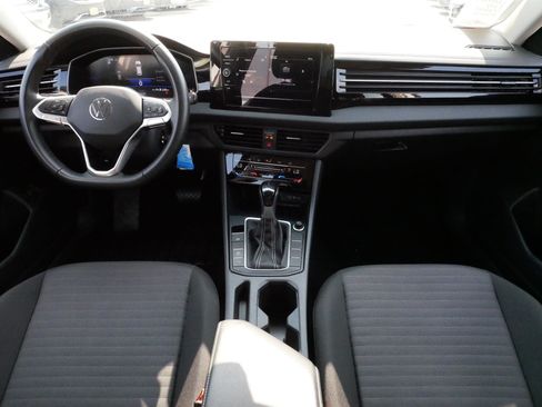 Used 2025 Volkswagen Jetta S FWD image 10