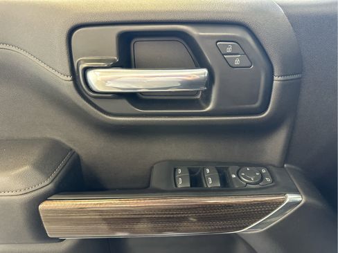 Used 2021 Chevrolet Silverado 1500 RST image 17